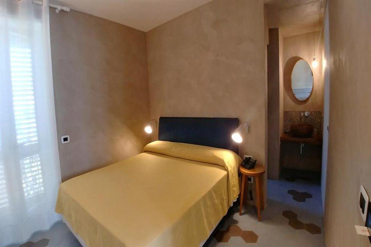 Il Roseto Bed & Breakfast Sorrento Ngoại thất bức ảnh