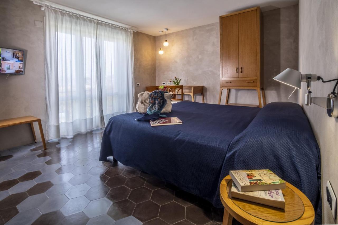 Il Roseto Bed & Breakfast Sorrento Ngoại thất bức ảnh