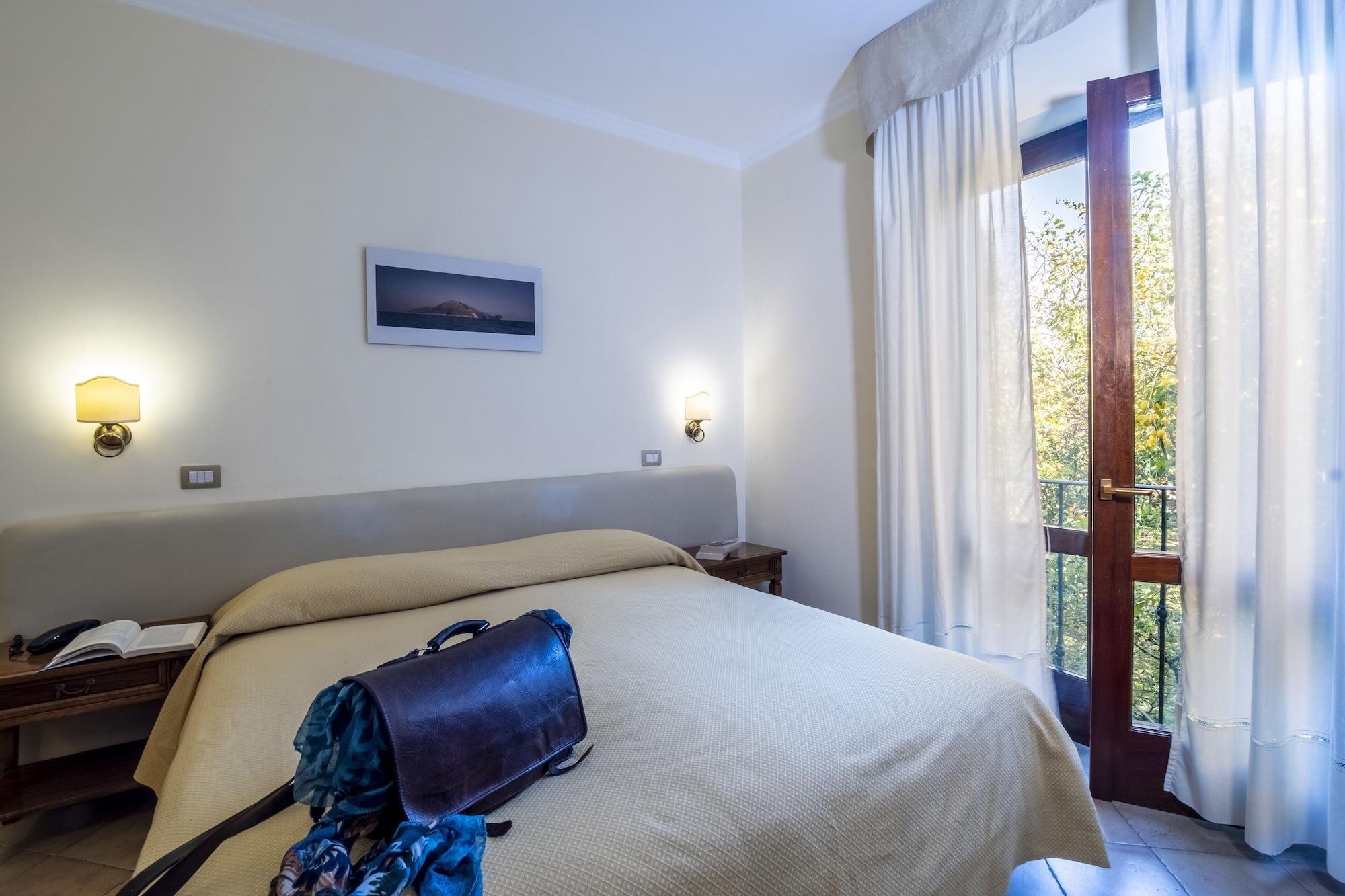Il Roseto Bed & Breakfast Sorrento Ngoại thất bức ảnh
