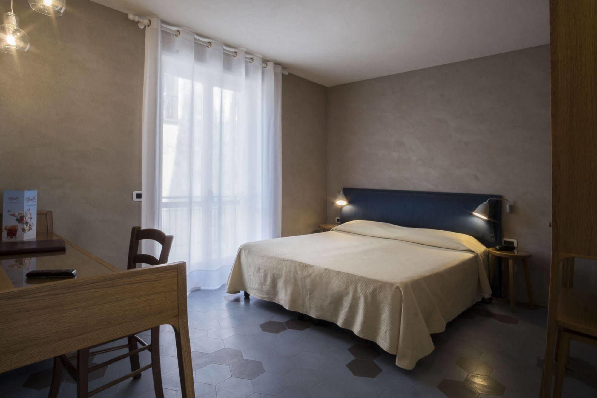 Il Roseto Bed & Breakfast Sorrento Ngoại thất bức ảnh