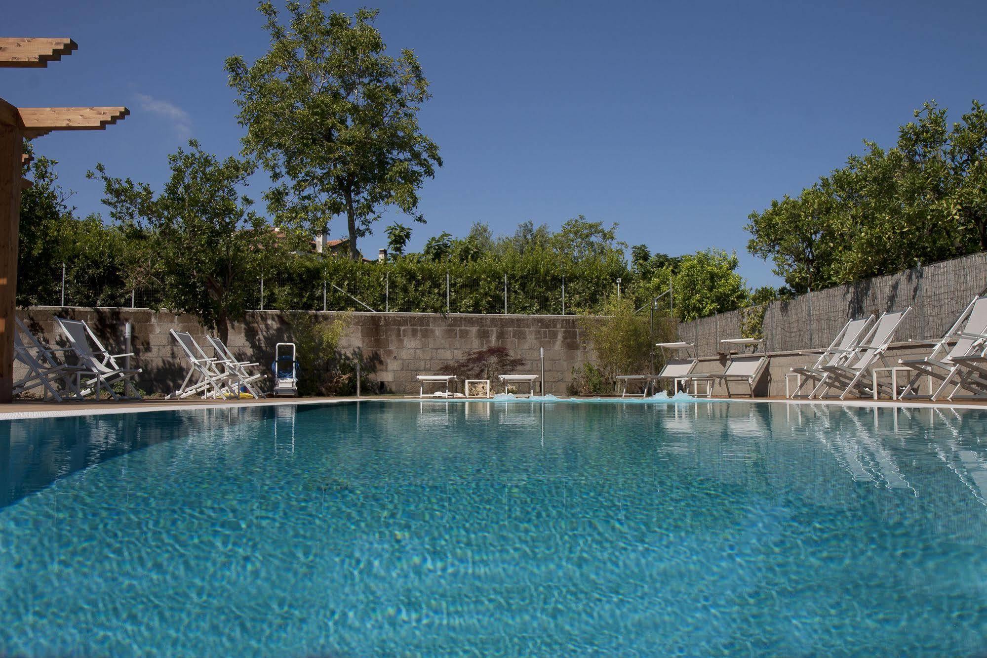 Il Roseto Bed & Breakfast Sorrento Ngoại thất bức ảnh